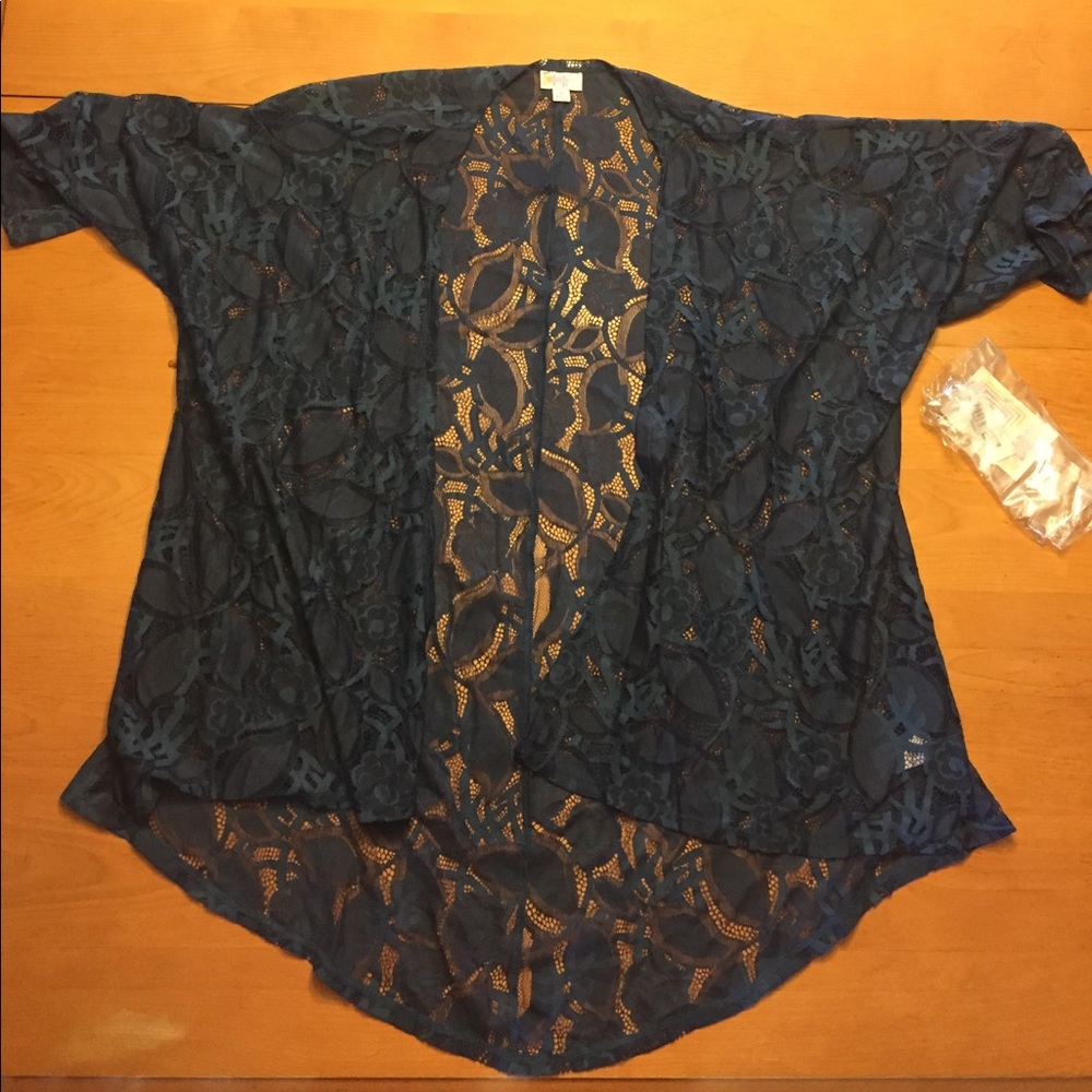 LULAROE SIZE SMALL SPRUCE COLOR LINDSAY! NWT!